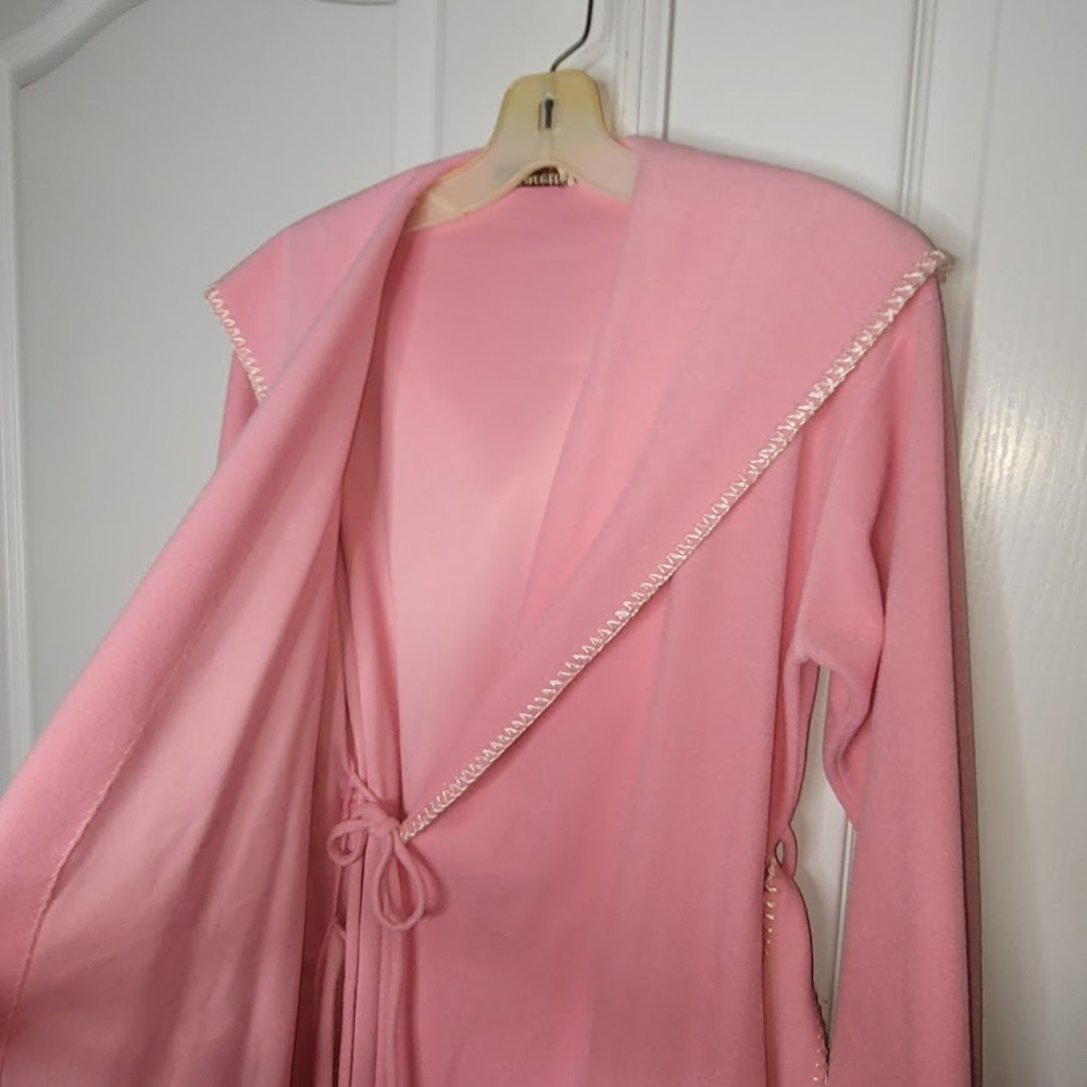 Vintage Vassarette Pink Velour Long Bathrobe Robe Small/Medium Whipstitch Detail - Picture 4 of 8